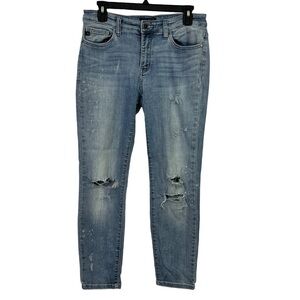 Judy Blue Jr Women’s Blue Jeans Sz 11/30 Distressed Older & Worn Light Wash